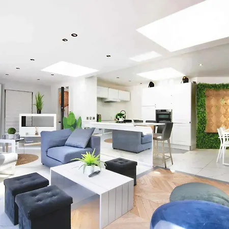 Discreet & Luxurious - Lille Mons-en-Baroeul