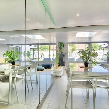 Discreet & Luxurious - Lille * Mons-en-Baroeul